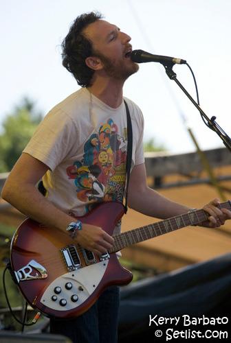 090705-005-Guster
