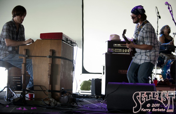 110603-067-HoneyIslandSwampBand