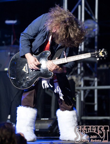 110603-416-MyMorningJacket