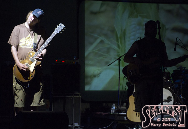 110603-449-EkoostikHookah