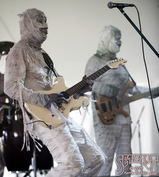 110605-109-HereComeTheMummies