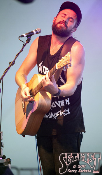 110605-214-BeautifulGirls