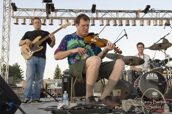 BluegroundUndergrass